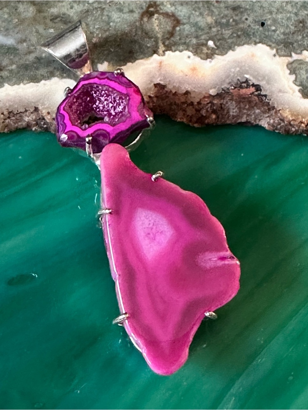 Artisan Fuchsia Pink Agate Geode Pendant Necklace
